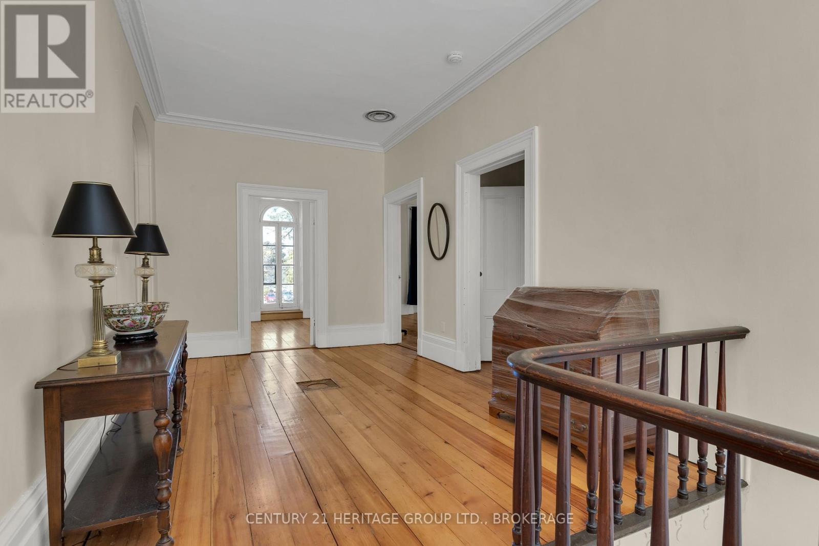 389 King Street E, Gananoque, Ontario  K7G 1G6 - Photo 32 - X12340846