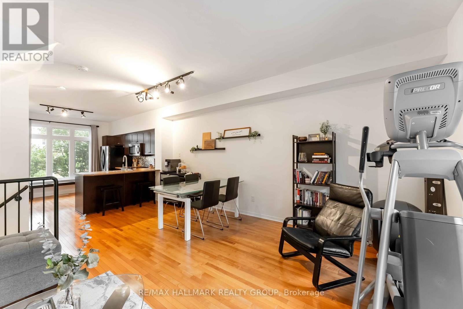 32 - 799 Montreal Road, Ottawa, Ontario  K1K 0S9 - Photo 5 - X12340864