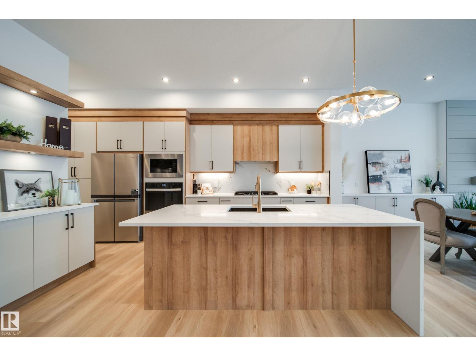 #1 20425 93 Av Nw, Edmonton, Alberta  T5T 7C7 - Photo 2 - E4422598