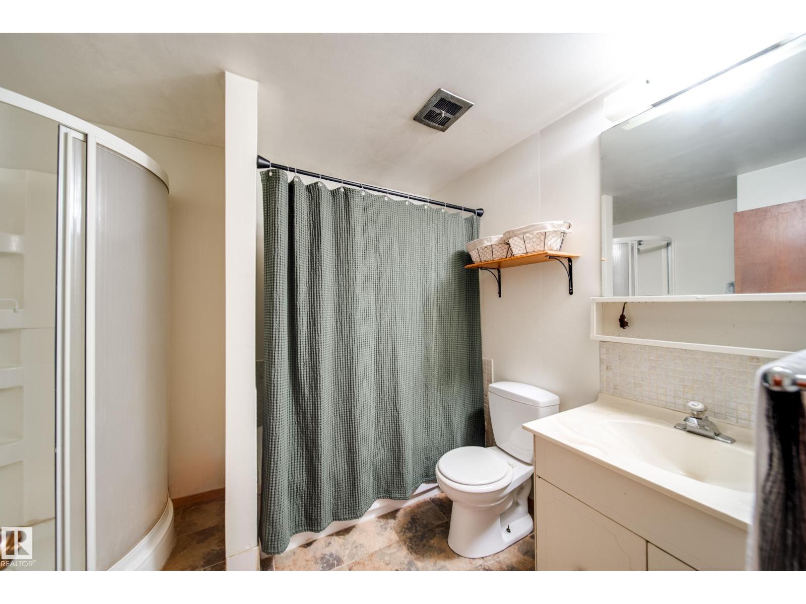 13004 Fort Rd Nw, Edmonton, Alberta  T5A 1B8 - Photo 19 - E4447224