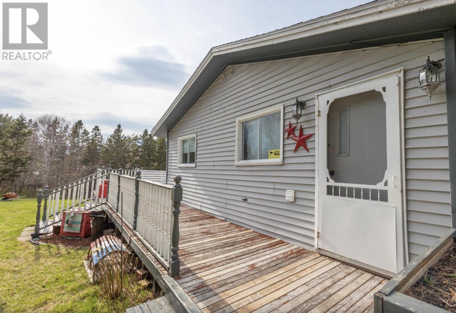 19 Channel Road, Boisdale, Nova Scotia  B1Y 3T2 - Photo 11 - 202513065