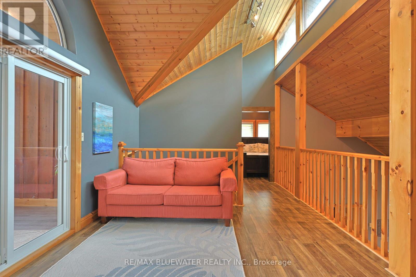 71235 Elizabeth Street, Bluewater, Ontario  N0M 1N0 - Photo 34 - X12340890