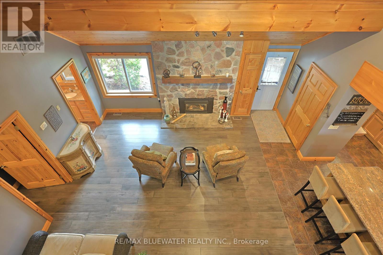 71235 Elizabeth Street, Bluewater, Ontario  N0M 1N0 - Photo 39 - X12340890