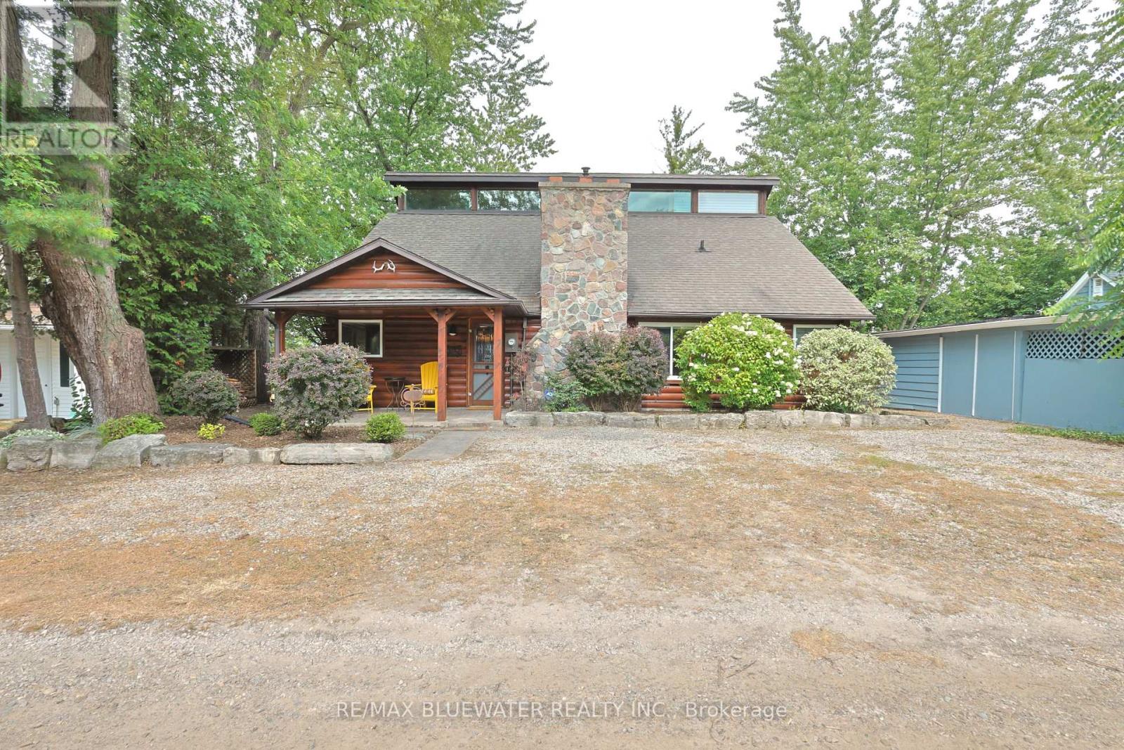 71235 Elizabeth Street, Bluewater, Ontario  N0M 1N0 - Photo 7 - X12340890