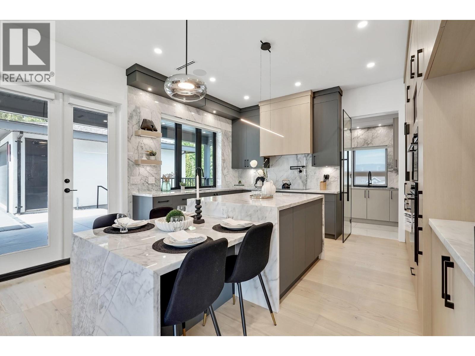 411 E Eighth Avenue, New Westminster, British Columbia  V3L 1Y4 - Photo 12 - R3036472