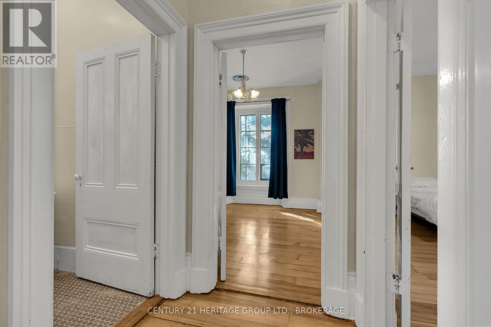 389 King Street E, Gananoque, Ontario  K7G 1G6 - Photo 39 - X12340928