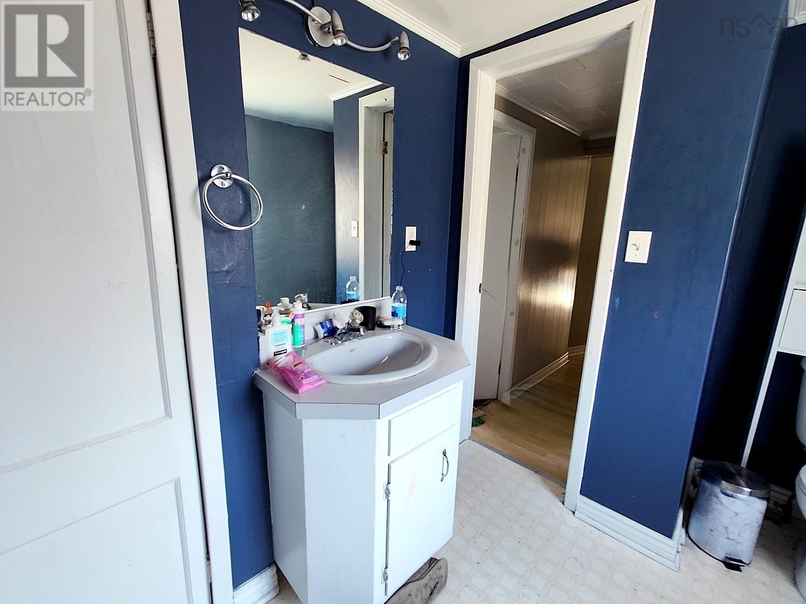 219 Rockdale Avenue, Sydney, Nova Scotia  B1P 1Z8 - Photo 20 - 202520397