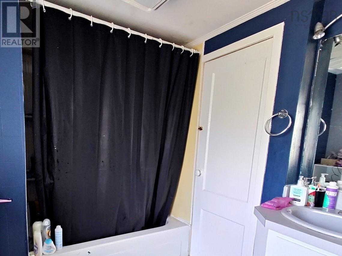 219 Rockdale Avenue, Sydney, Nova Scotia  B1P 1Z8 - Photo 22 - 202520397