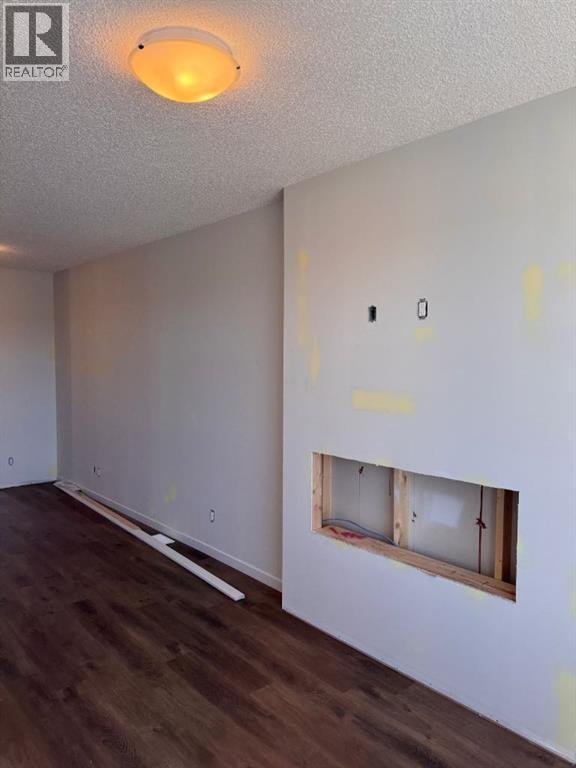46 Setonvista Grove Se, Calgary, Alberta  T3M 4A3 - Photo 2 - A2241408