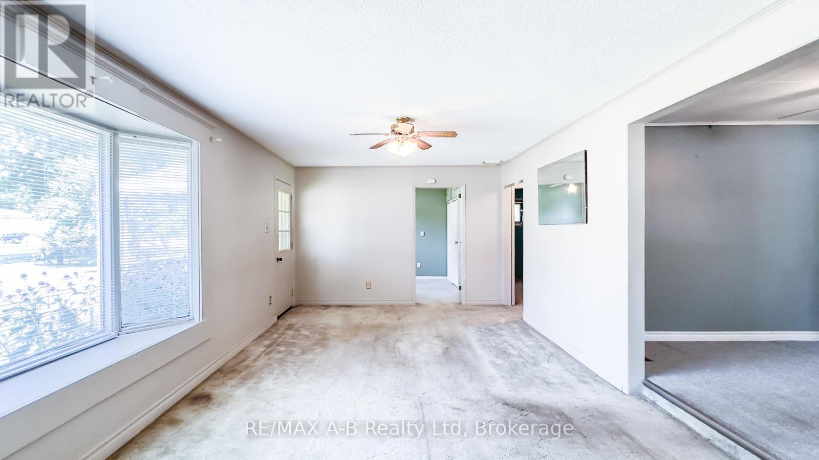 34338 Denfield Road, Lucan Biddulph, Ontario  N0M 2J0 - Photo 17 - X12340940