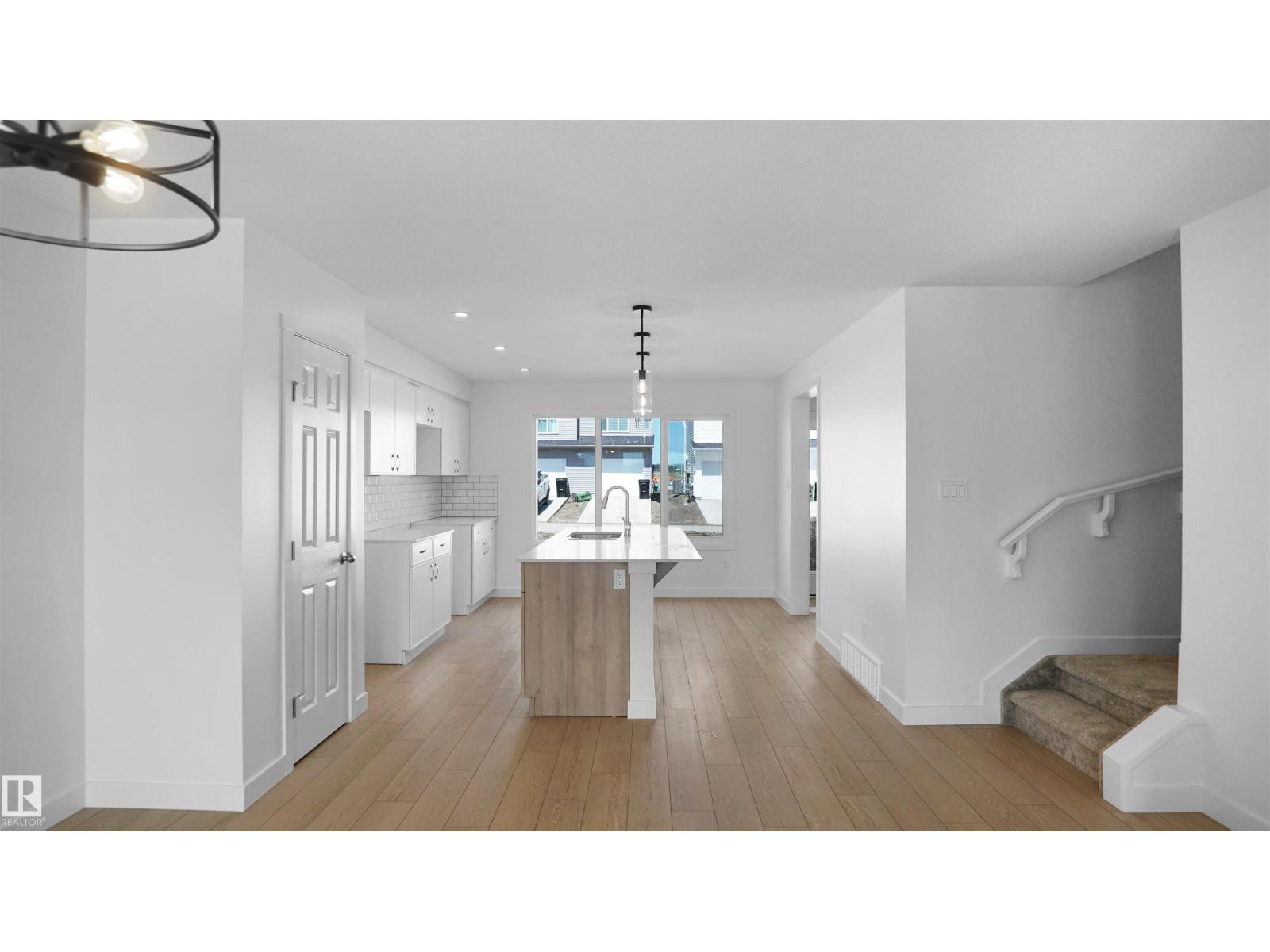 17518 5a St Ne, Edmonton, Alberta  T5Y 4E8 - Photo 6 - E4452620