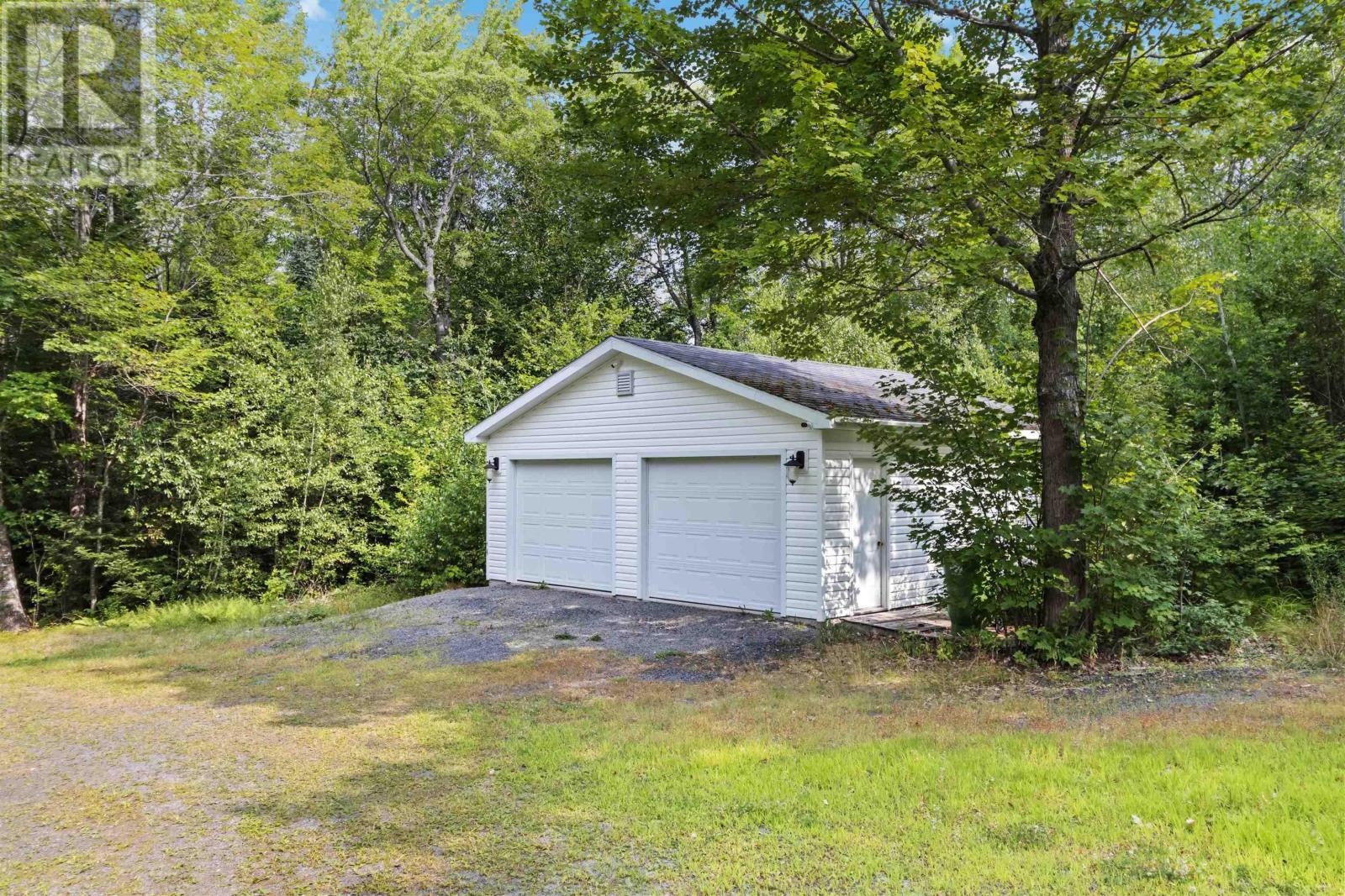 1097 Bog Road, Falmouth, Nova Scotia  B0P 1P0 - Photo 3 - 202520398