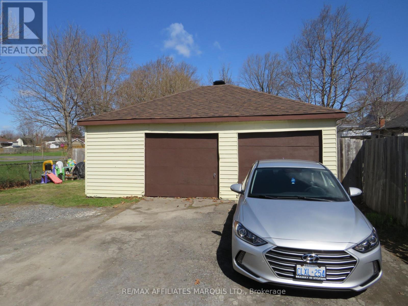 107 Seventh Street W, Cornwall, Ontario  K6J 2Y1 - Photo 12 - X12340970