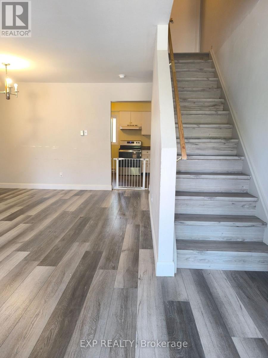 Property at 2 - 311 VESTA ROAD image 2