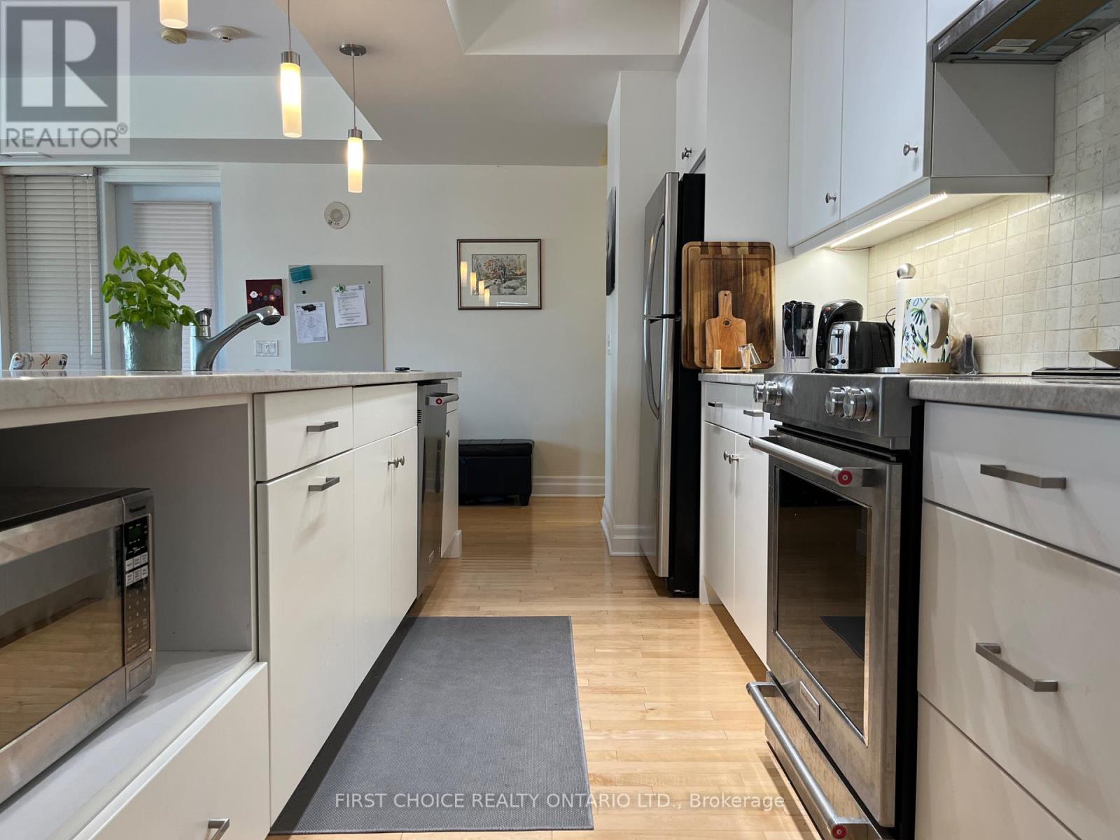 609 - 245 Kent Street, Ottawa, Ontario  K2P 0A5 - Photo 14 - X12340962