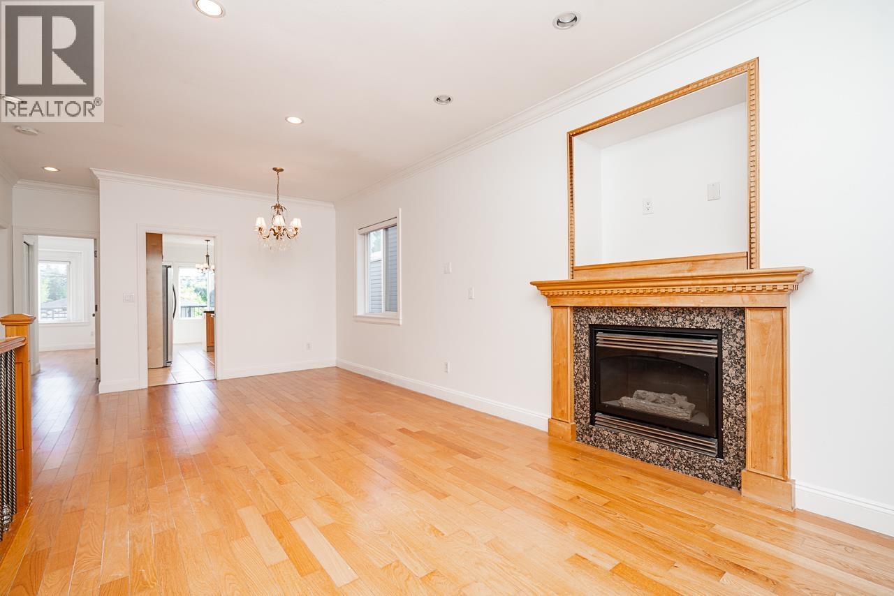 7268 1st Street, Burnaby, British Columbia  V3N 3S6 - Photo 6 - R3036661