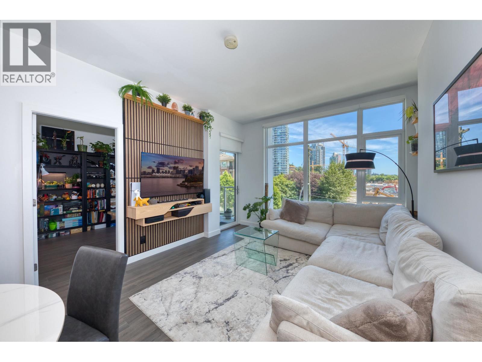Property at TH307 2351 BETA AVENUE image 5