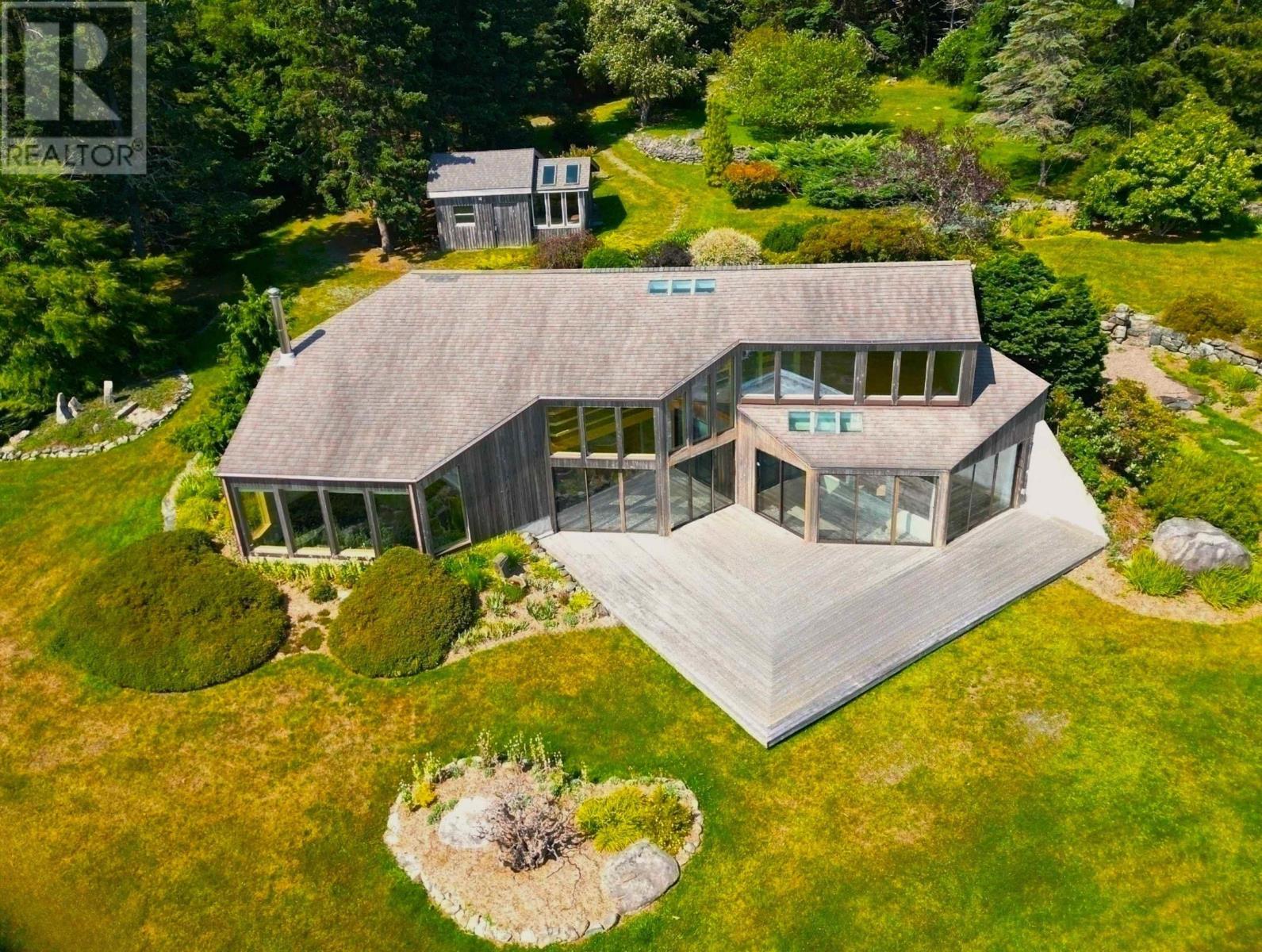 19 & 42 Indian Bay Road, Voglers Cove, Nova Scotia  B0J 2H0 - Photo 2 - 202516888