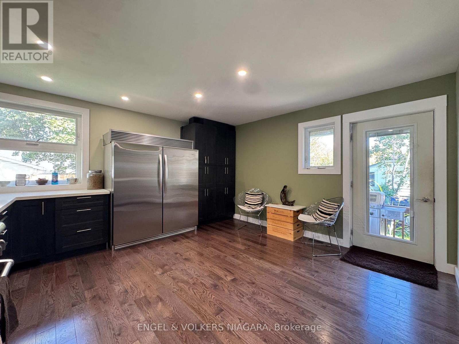 61 Hamilton Street E, St. Catharines, Ontario  L2S 1K8 - Photo 20 - X12340999