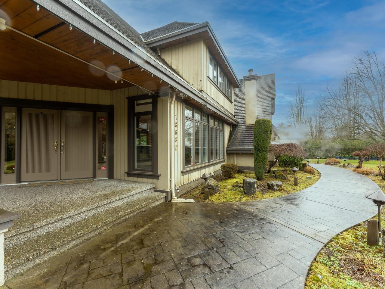 Property at 16682 27 AVENUE image 2