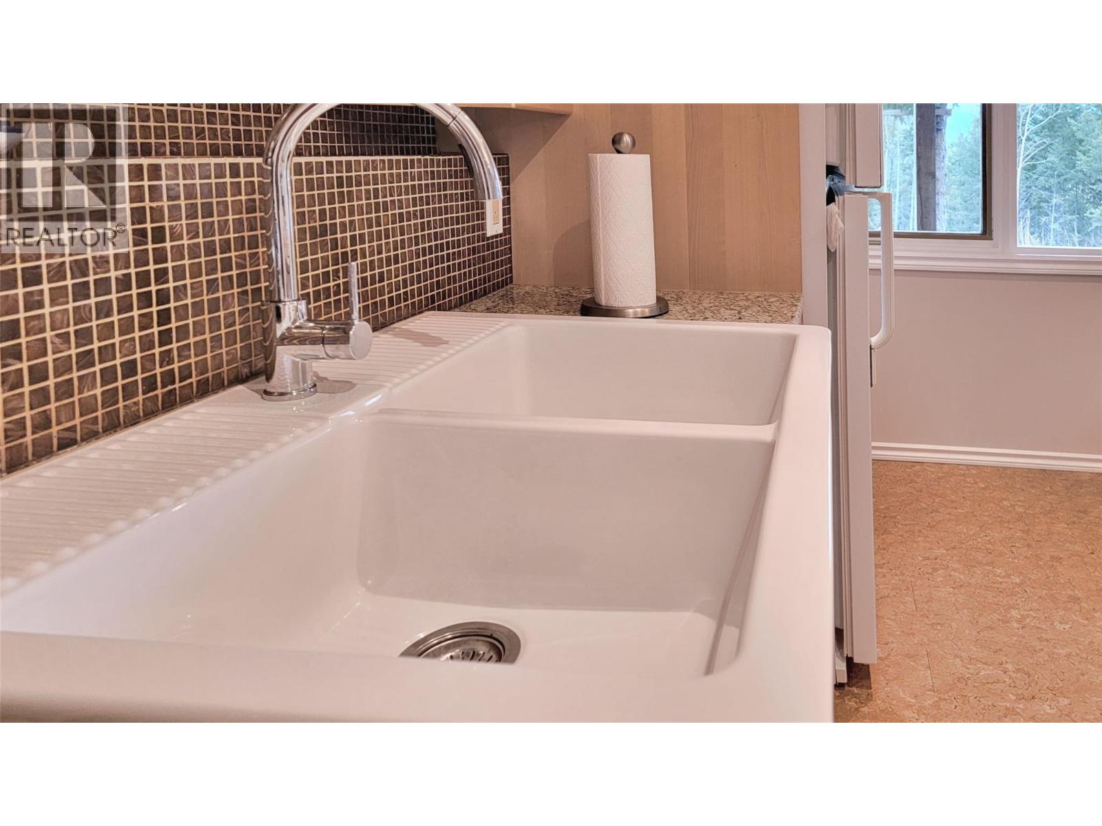 2360/2380 95 Highway, Spillimacheen, British Columbia  V0A 1P0 - Photo 86 - 2476294