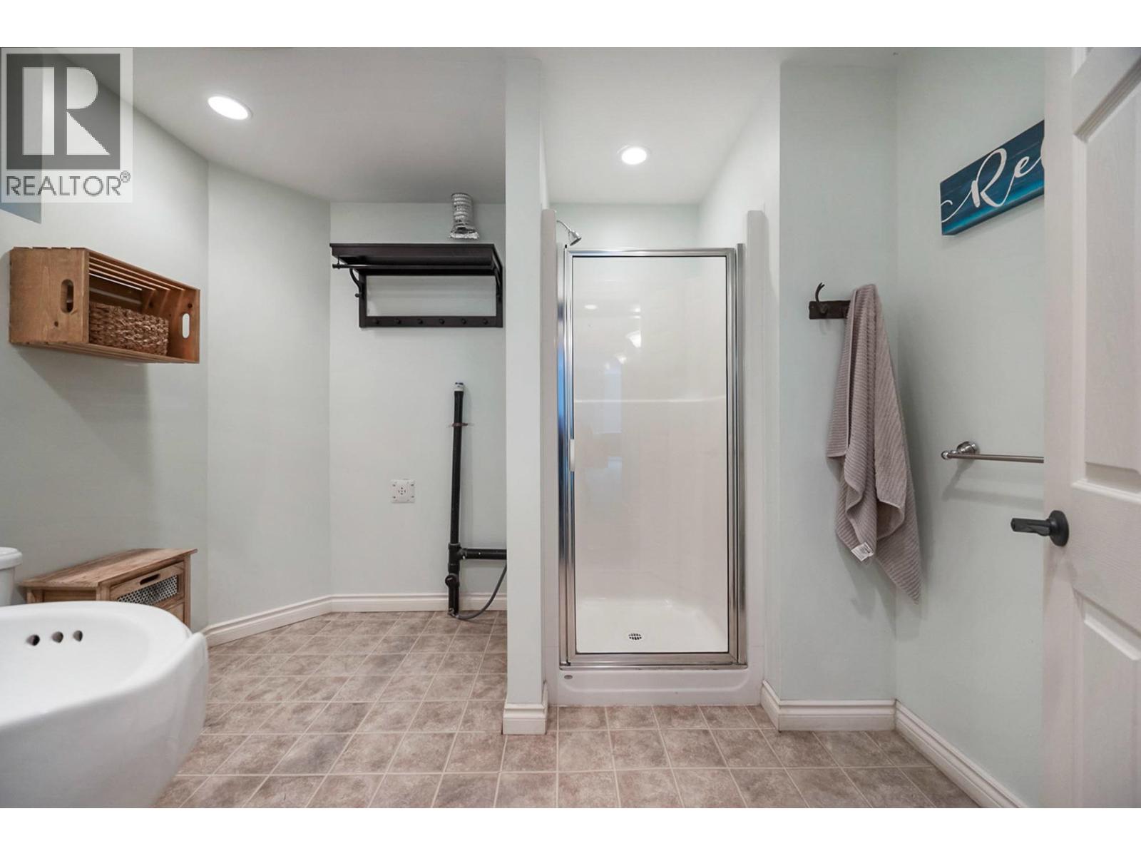 24372 101a Avenue, Maple Ridge, British Columbia  V2W 1W6 - Photo 30 - R3030234