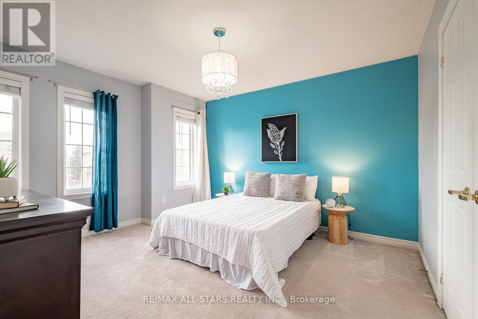 225 Delbert Circle, Whitchurch-Stouffville, Ontario  L4A 0Y7 - Photo 27 - N12340953