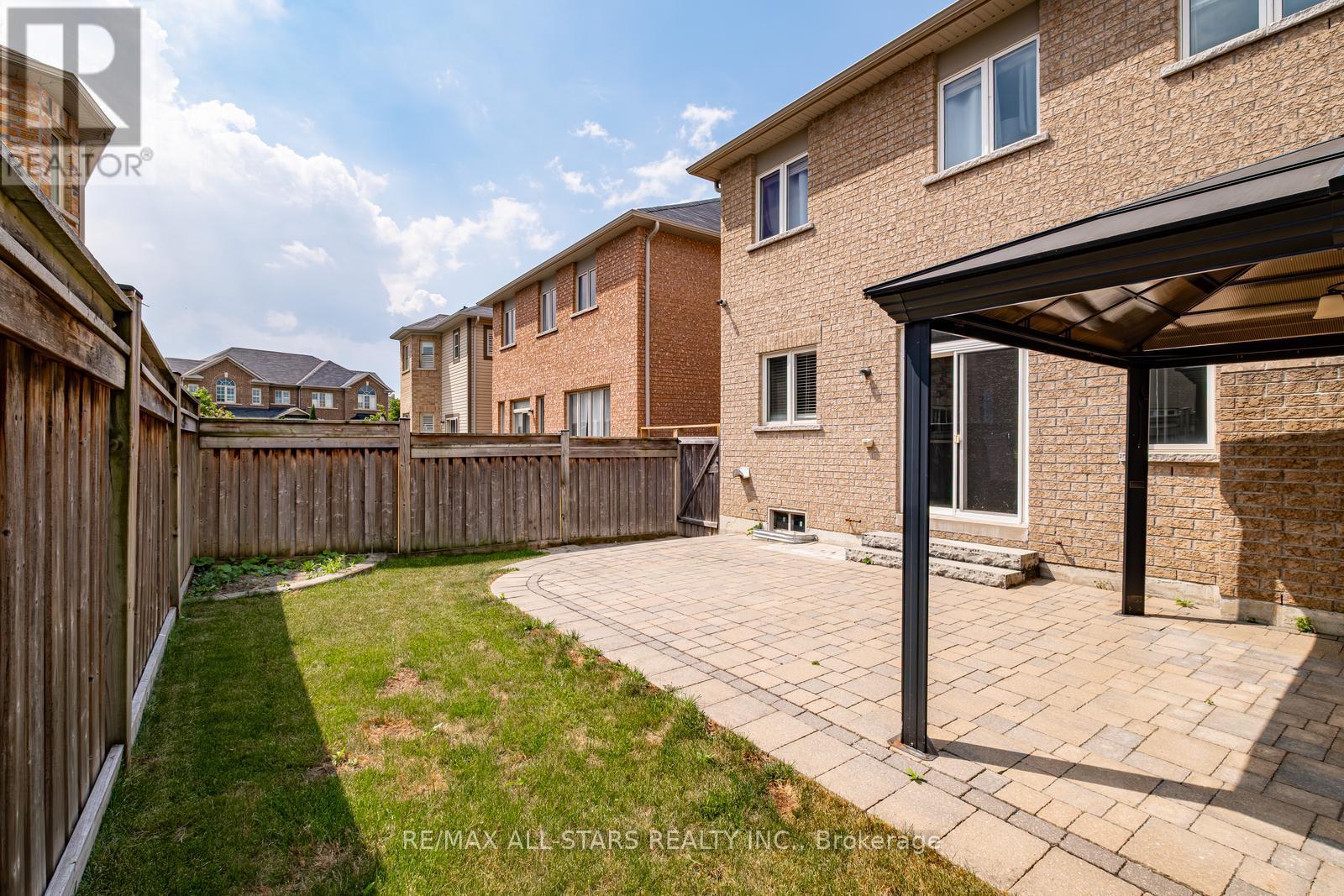 225 Delbert Circle, Whitchurch-Stouffville, Ontario  L4A 0Y7 - Photo 43 - N12340953