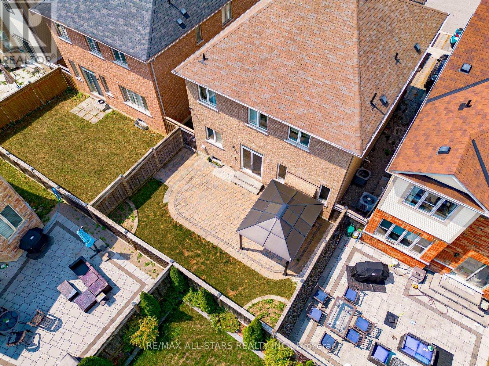 225 Delbert Circle, Whitchurch-Stouffville, Ontario  L4A 0Y7 - Photo 46 - N12340953