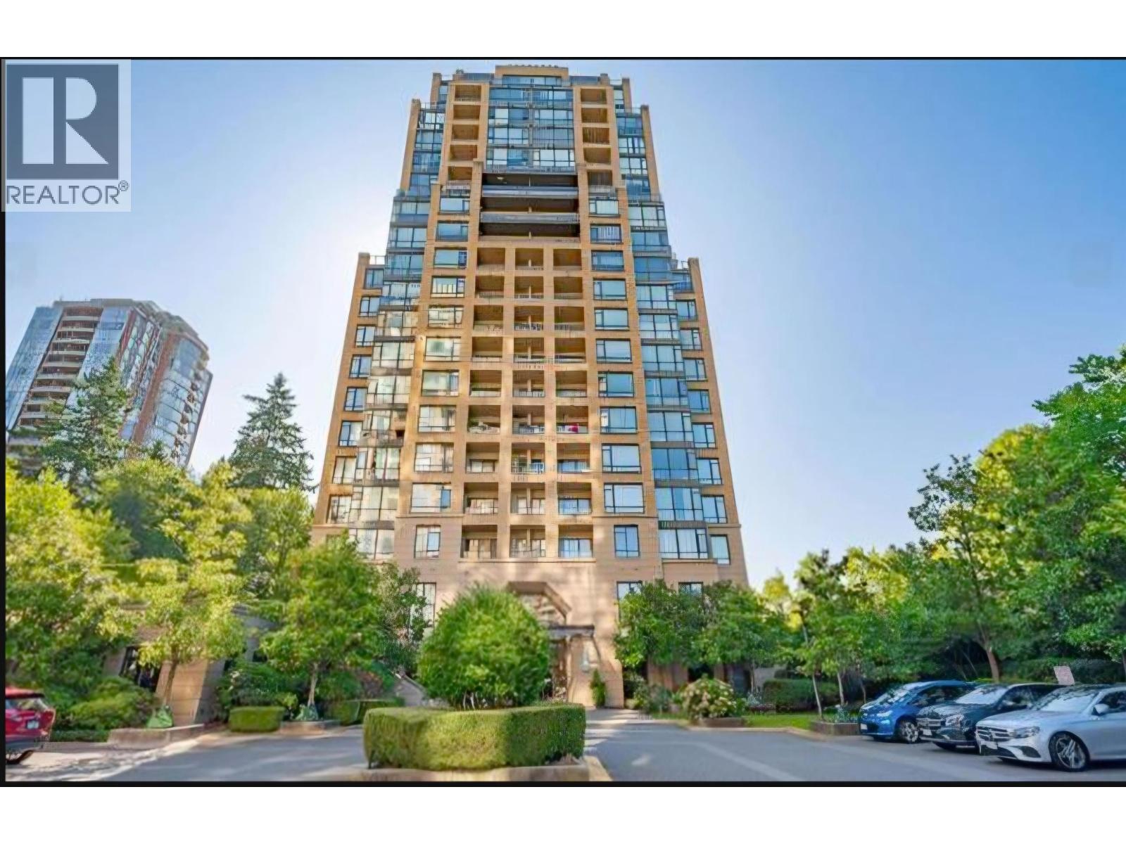 1404 7388 SANDBORNE AVENUE, Burnaby, British Columbia