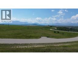 1 River View Way, Mountain View, Alberta