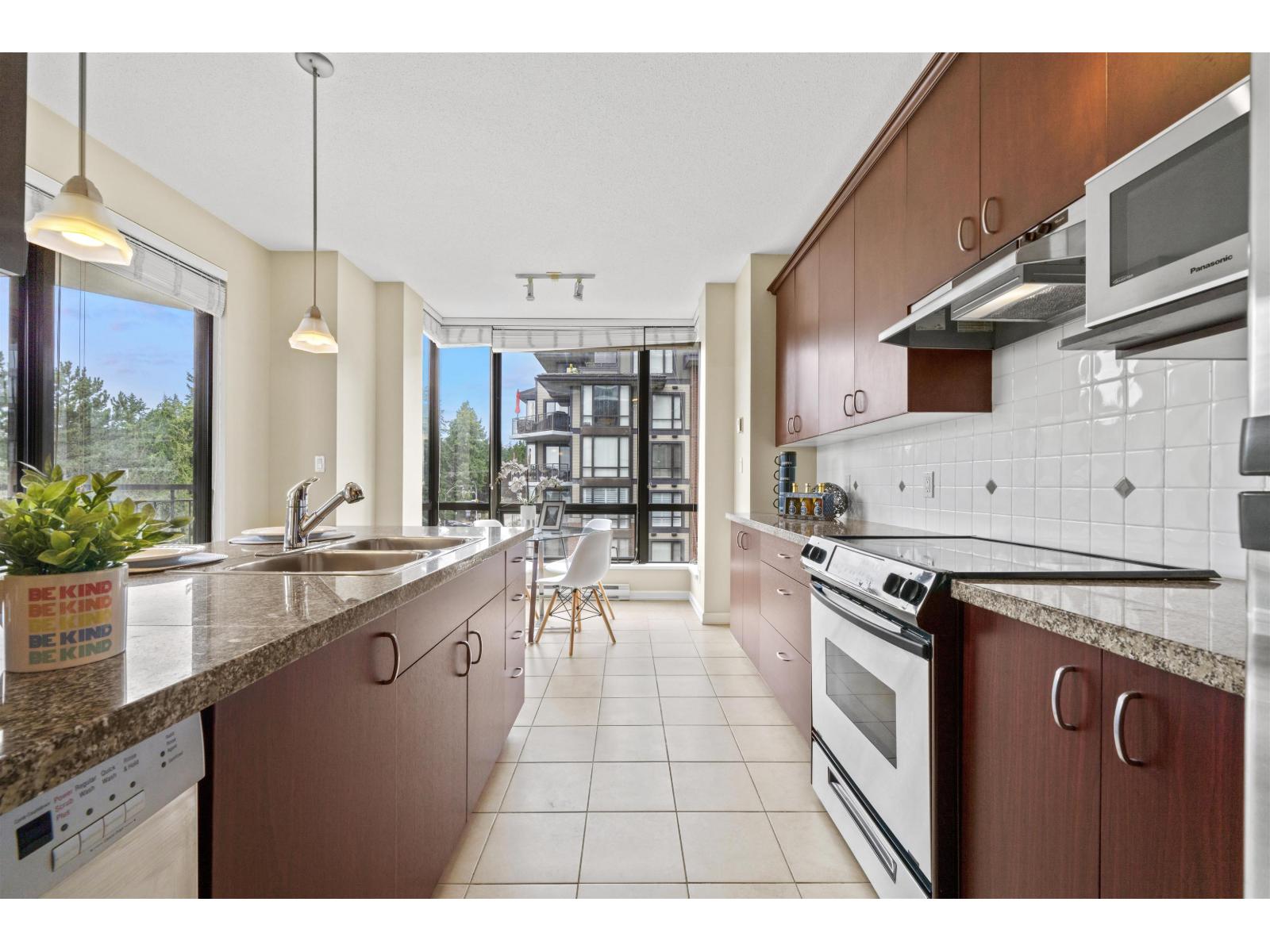503 1550 Martin Street, White Rock, British Columbia  V4B 5M3 - Photo 8 - R3035610