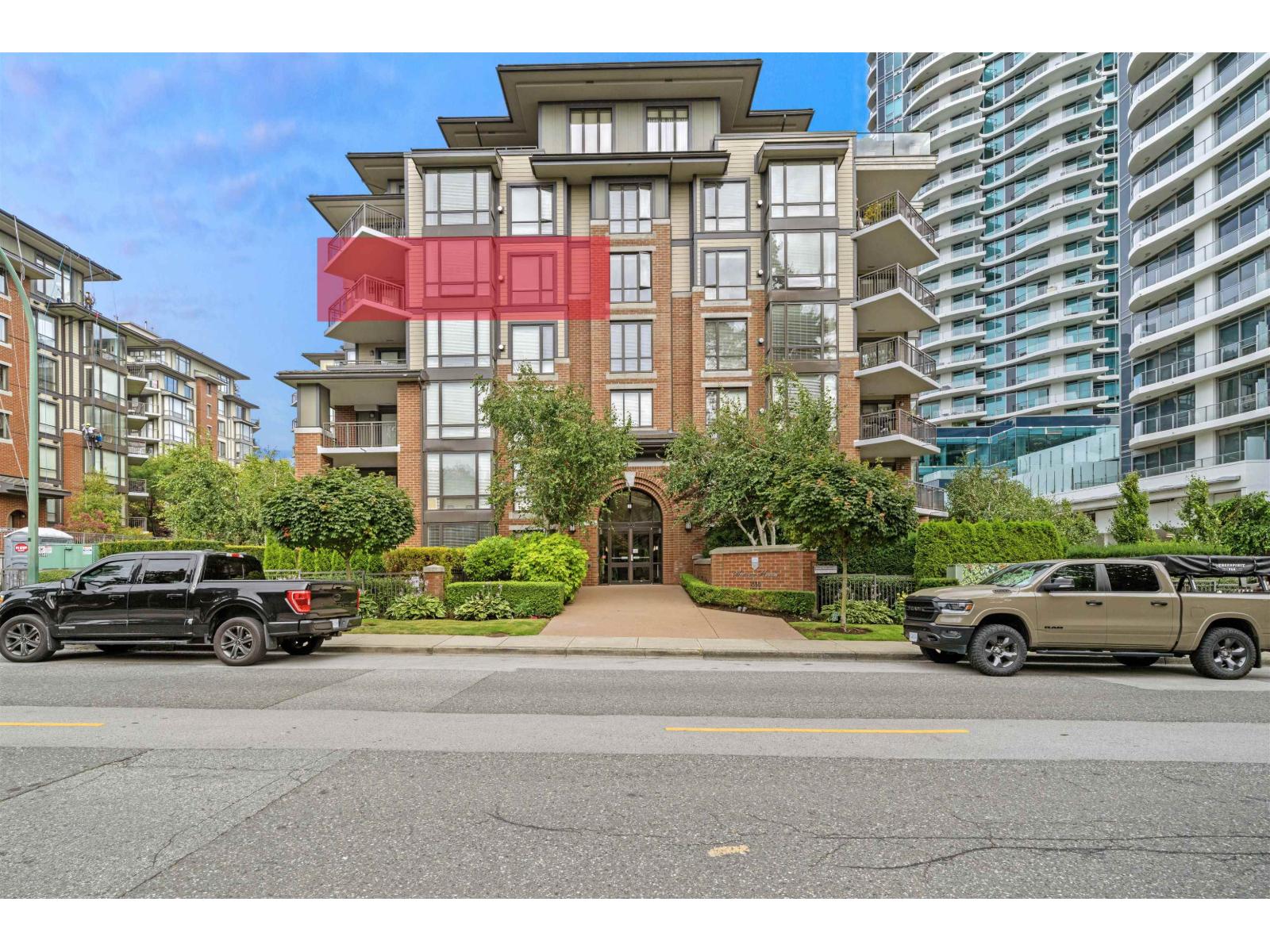 503 1550 Martin Street, White Rock, British Columbia  V4B 5M3 - Photo 2 - R3035610