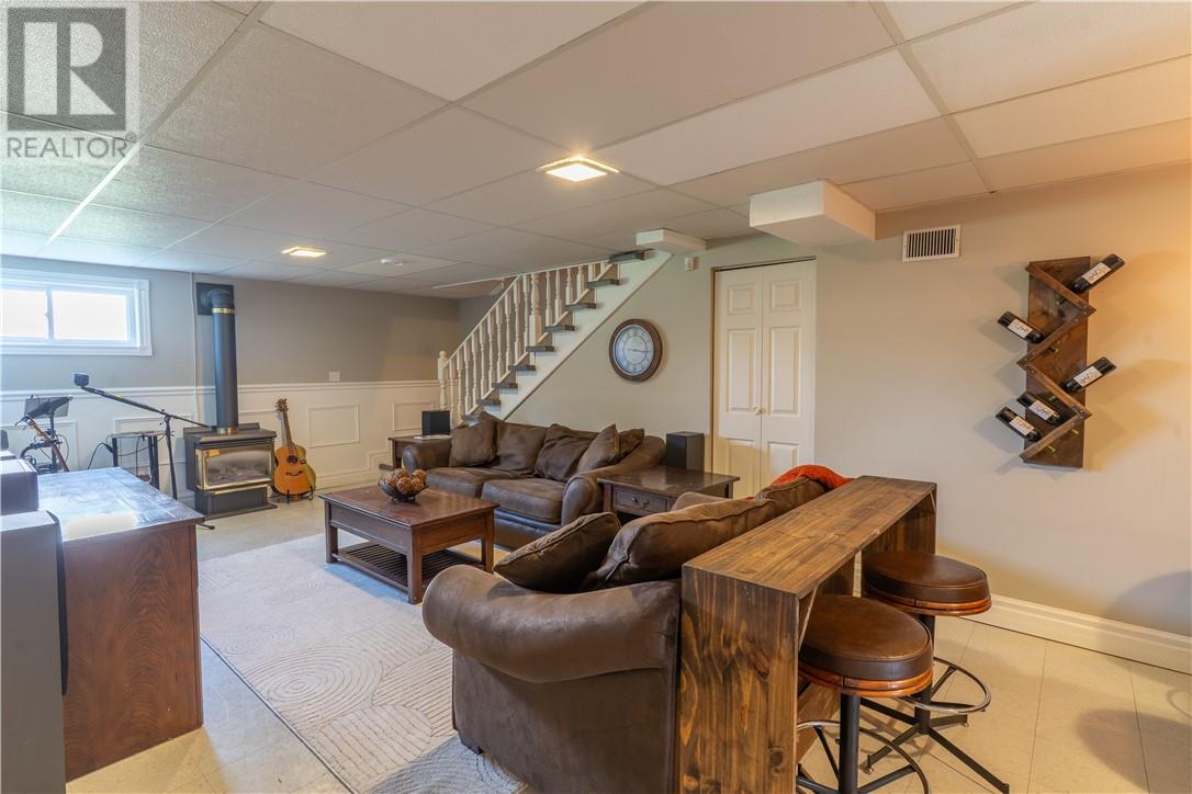 433 Raymond Crescent, Azilda, Ontario  P0M 1B0 - Photo 16 - 2124105