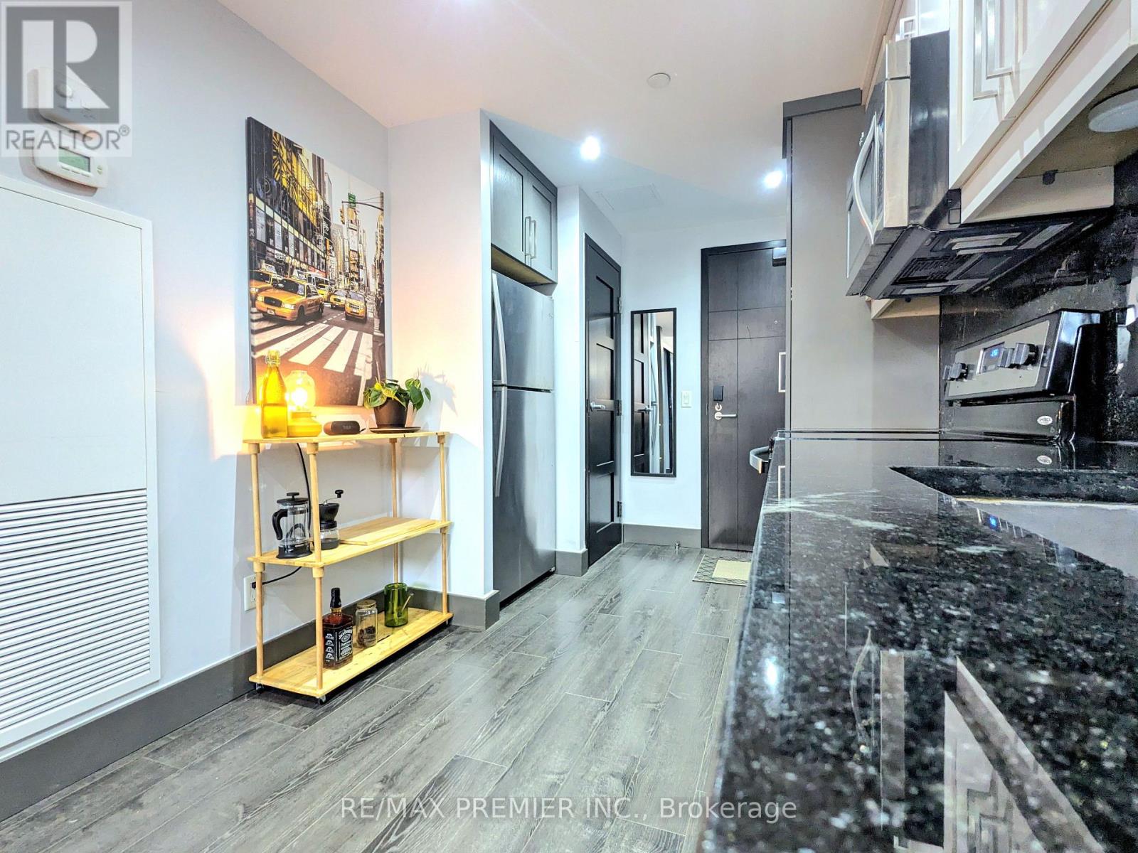 S803 - 330 Phillip Street, Waterloo, Ontario  N2L 3W9 - Photo 25 - X12340918