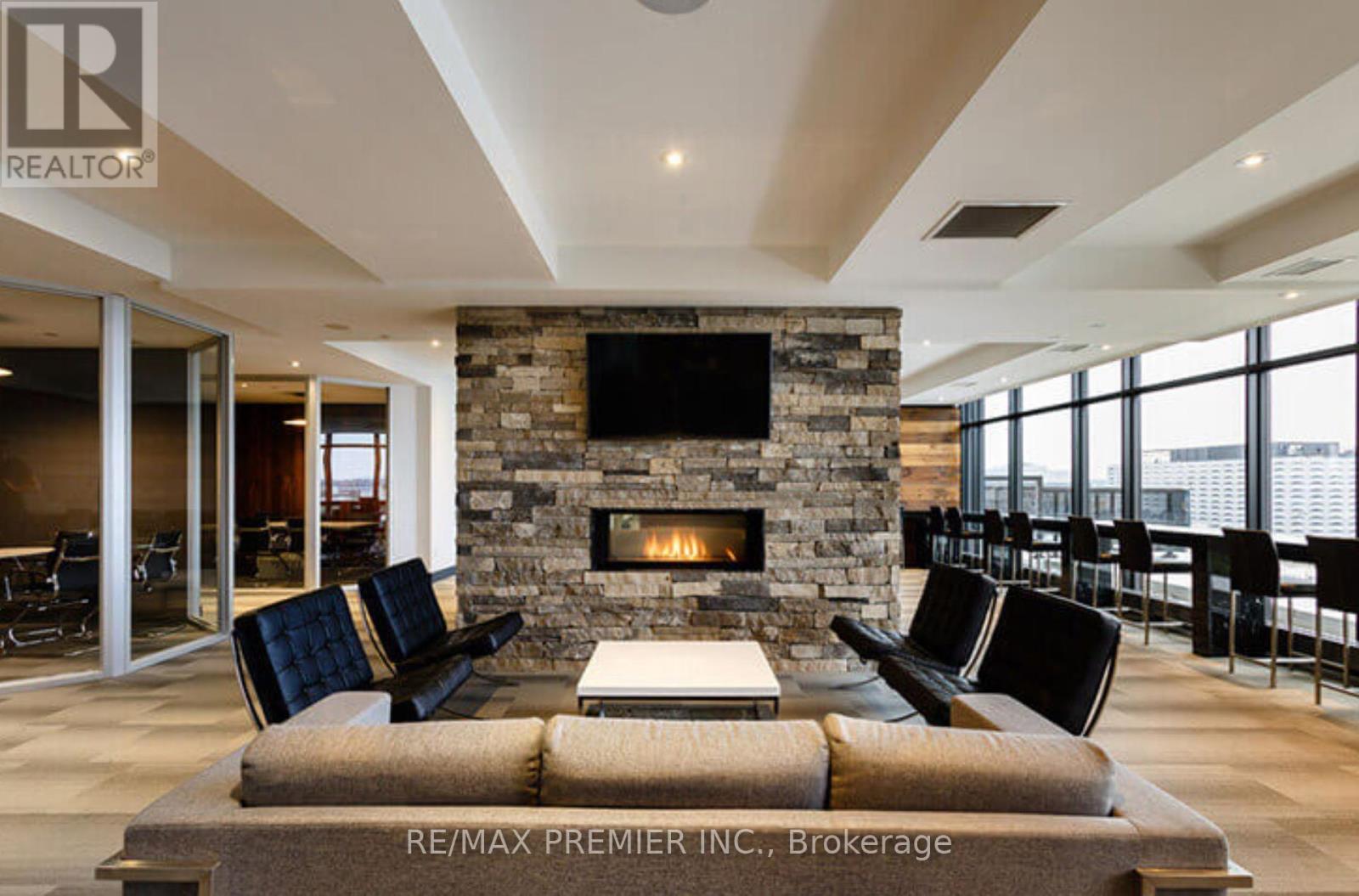 S803 - 330 Phillip Street, Waterloo, Ontario  N2L 3W9 - Photo 31 - X12340918