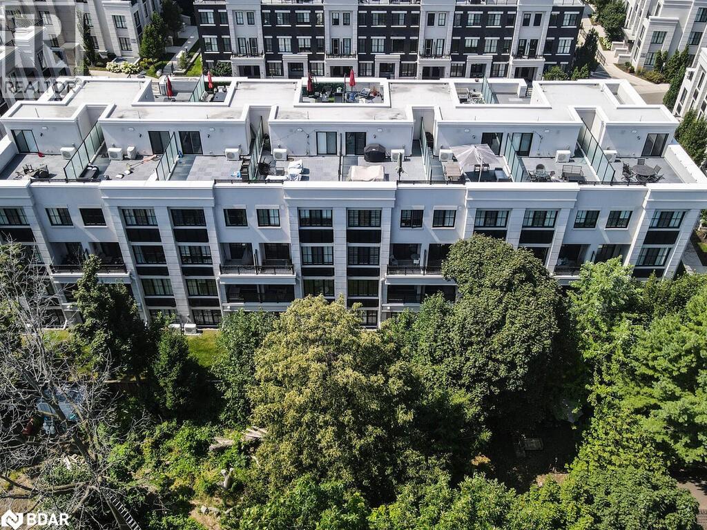 652 Cricklewood Drive Unit# 212, Mississauga, Ontario  L5G 0B9 - Photo 2 - 40759927