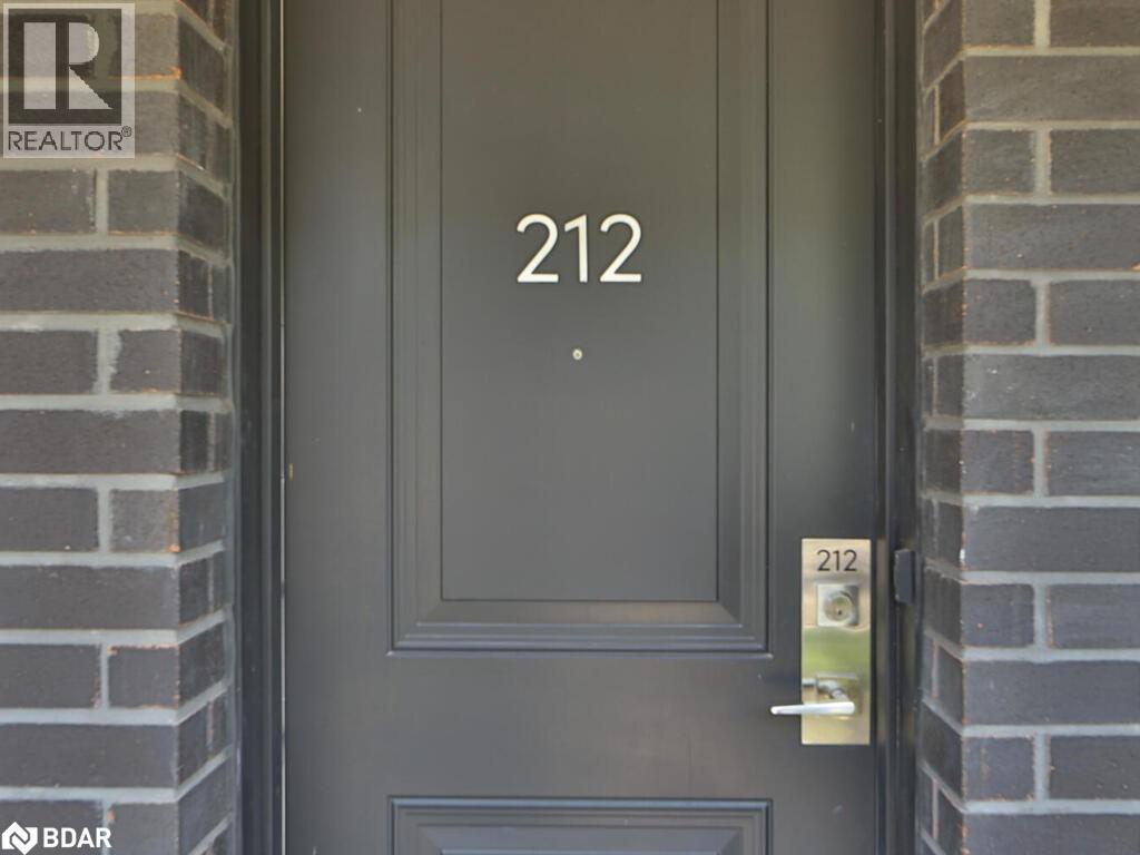 652 Cricklewood Drive Unit# 212, Mississauga, Ontario  L5G 0B9 - Photo 6 - 40759927