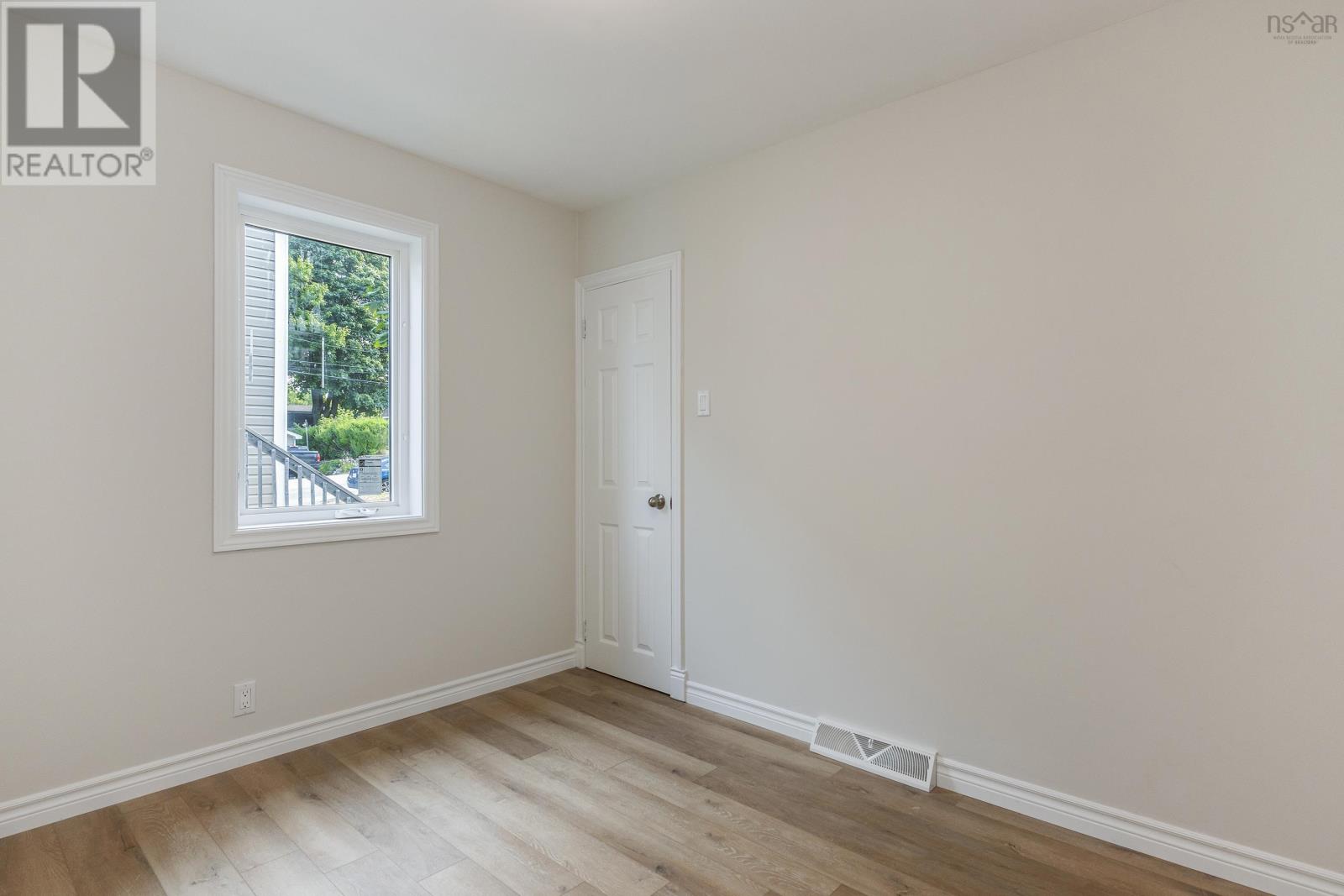 66 Woodland Avenue, Dartmouth, Nova Scotia  B3A 3K1 - Photo 12 - 202520410