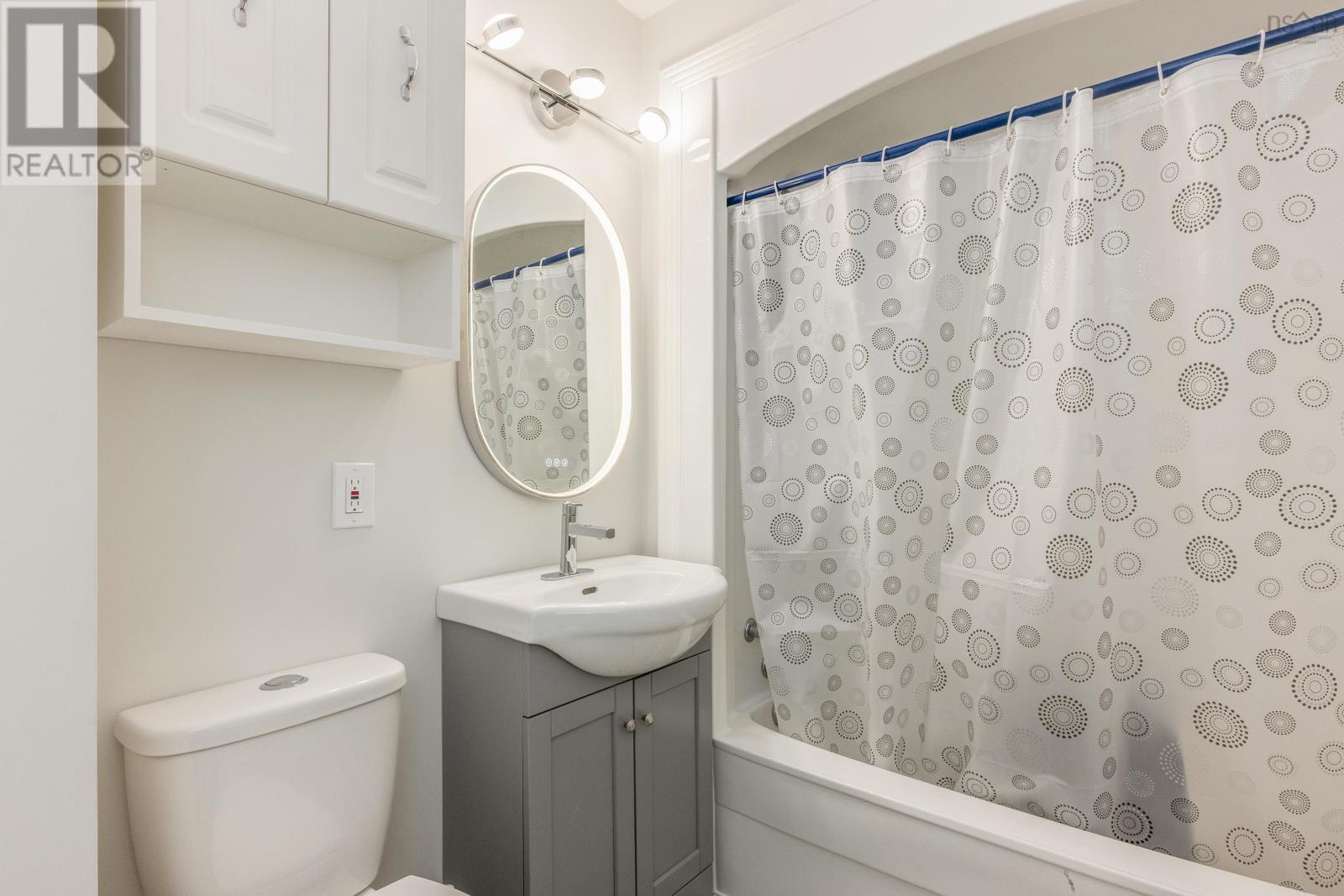 66 Woodland Avenue, Dartmouth, Nova Scotia  B3A 3K1 - Photo 8 - 202520410