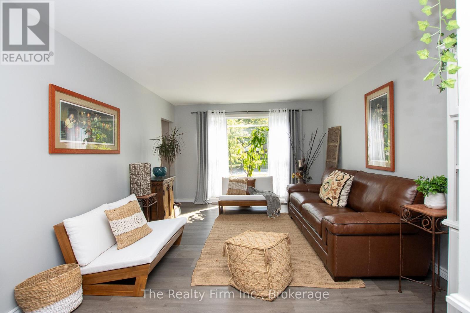 1208 Guildwood Boulevard, London North, Ontario  N6H 4G9 - Photo 16 - X12341152