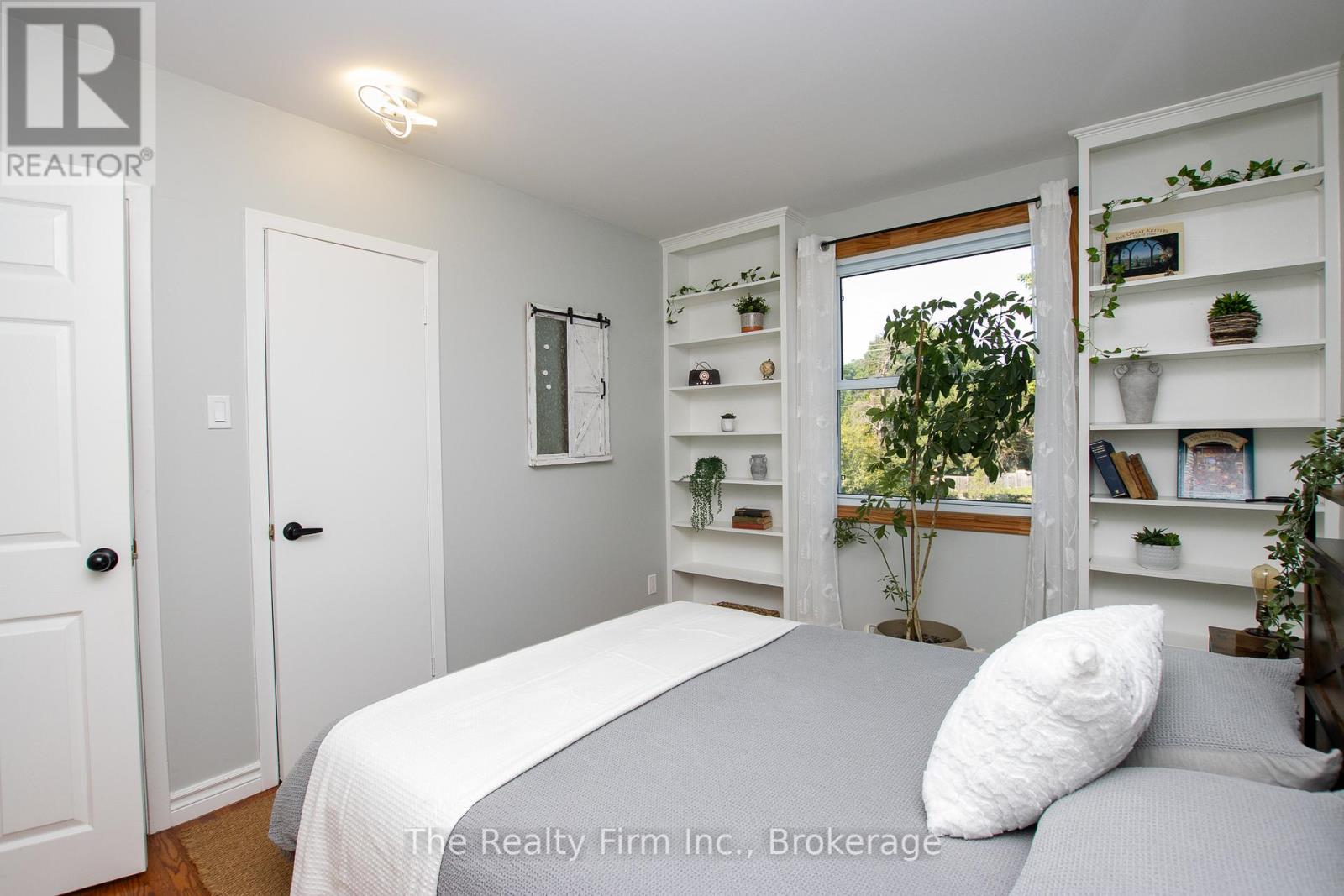1208 Guildwood Boulevard, London North, Ontario  N6H 4G9 - Photo 30 - X12341152