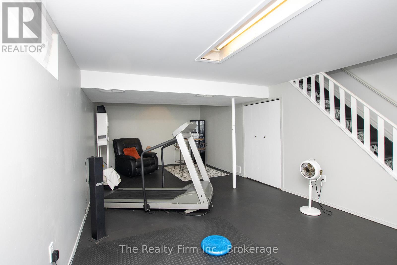 1208 Guildwood Boulevard, London North, Ontario  N6H 4G9 - Photo 33 - X12341152