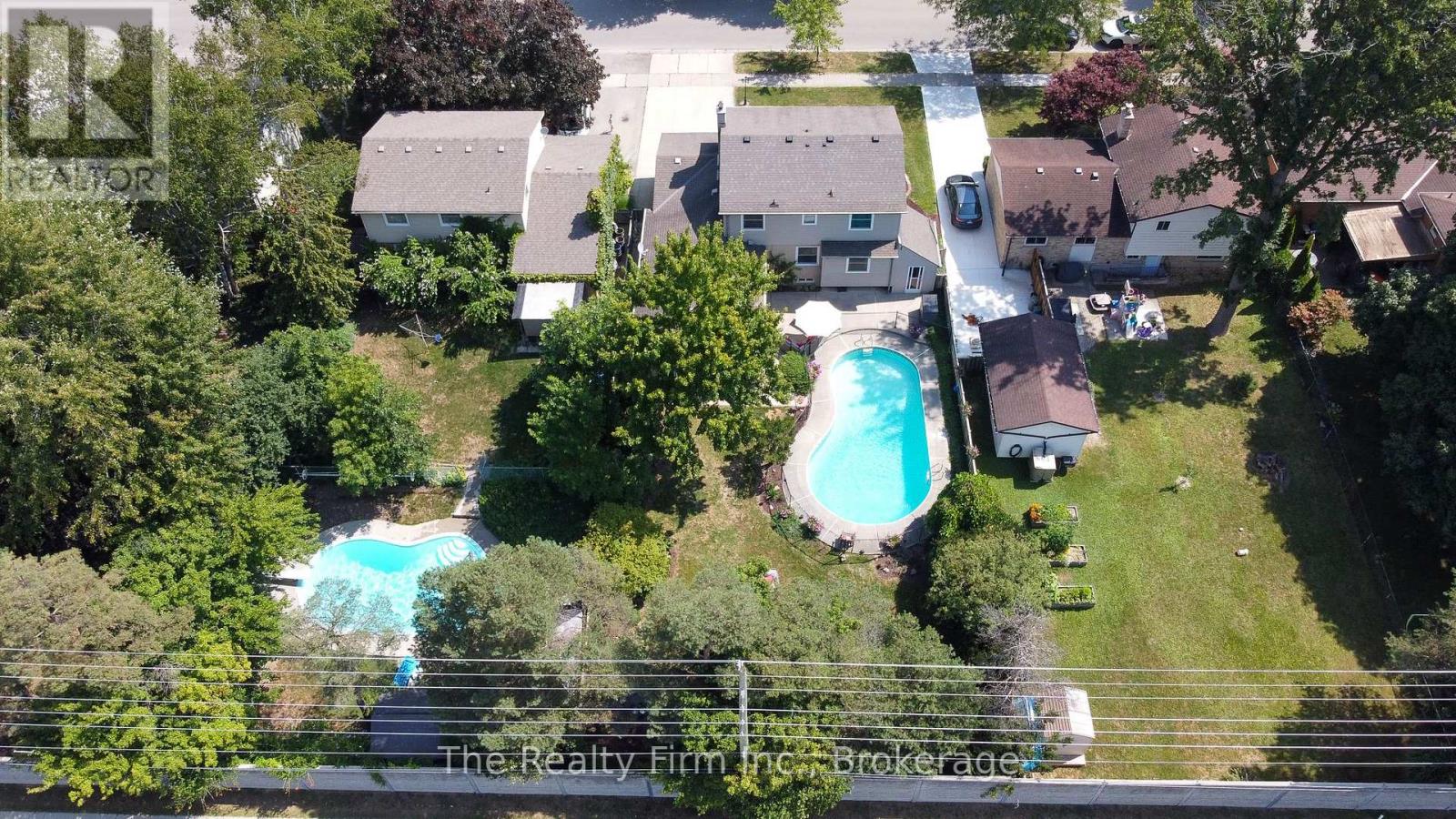 1208 Guildwood Boulevard, London North, Ontario  N6H 4G9 - Photo 43 - X12341152