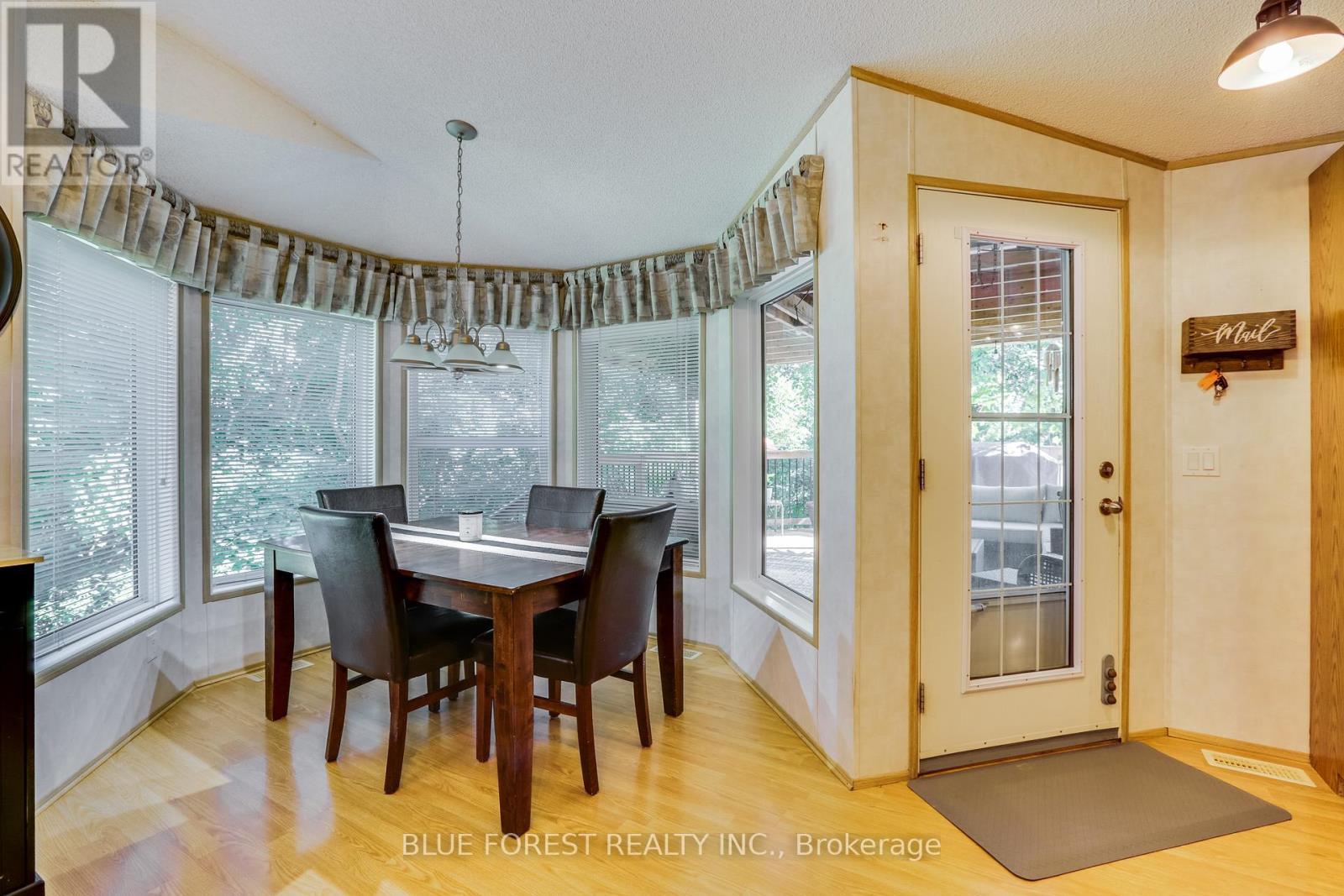 52 - 3100 Dorchester Road, Thames Centre, Ontario  N0L 1G5 - Photo 12 - X12341137