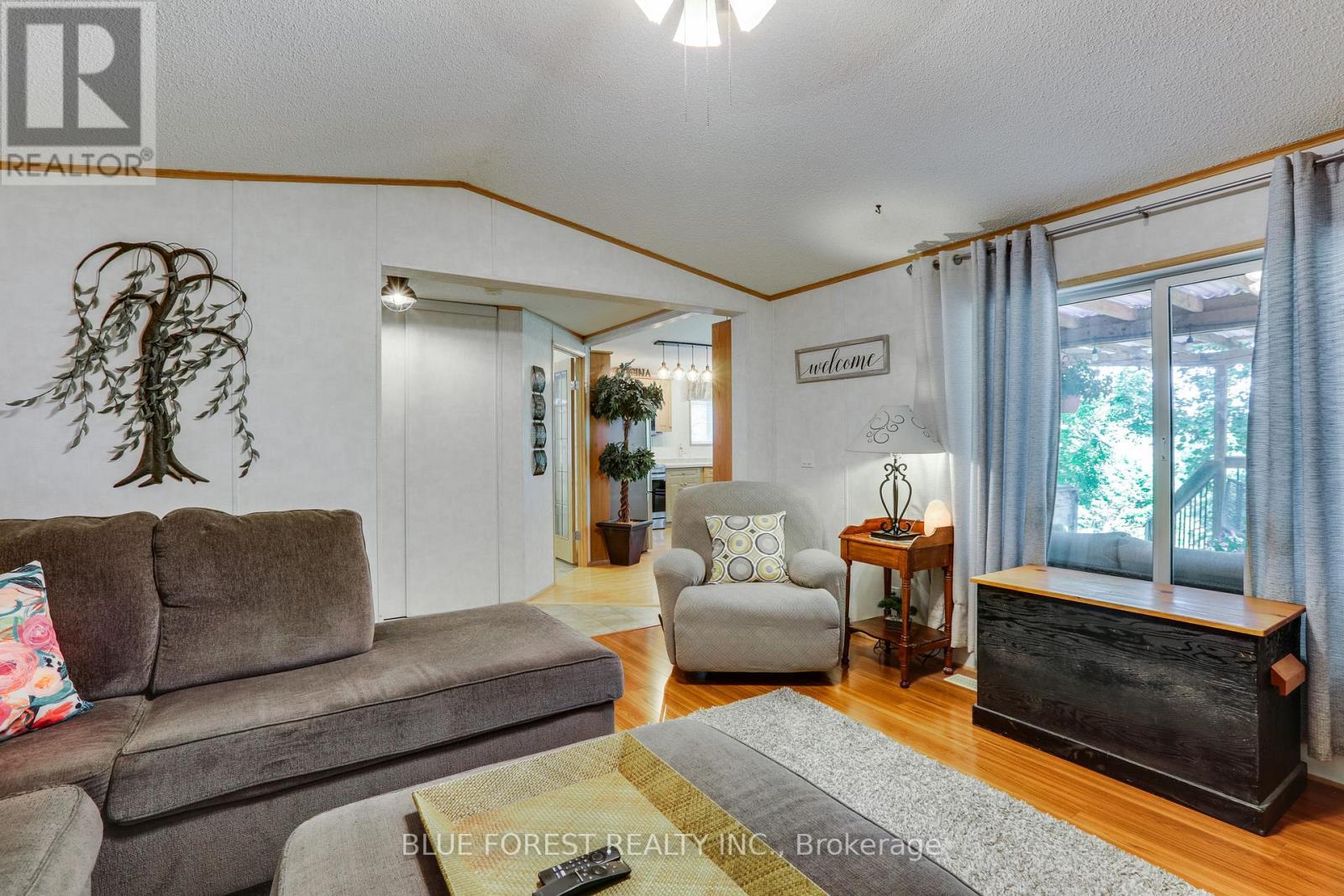 52 - 3100 Dorchester Road, Thames Centre, Ontario  N0L 1G5 - Photo 6 - X12341137