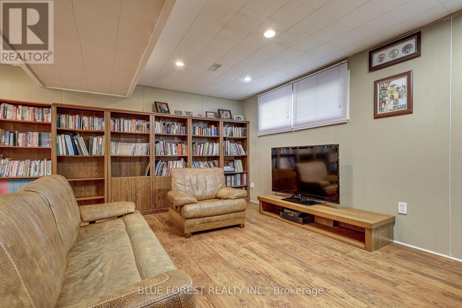 816 Dalkeith Avenue, London North, Ontario  N5X 1R8 - Photo 34 - X12341146