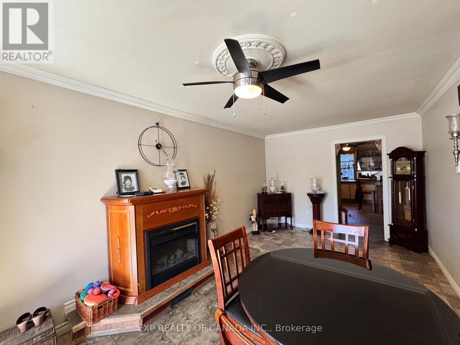 Property at 108 TOKE STREET image 5
