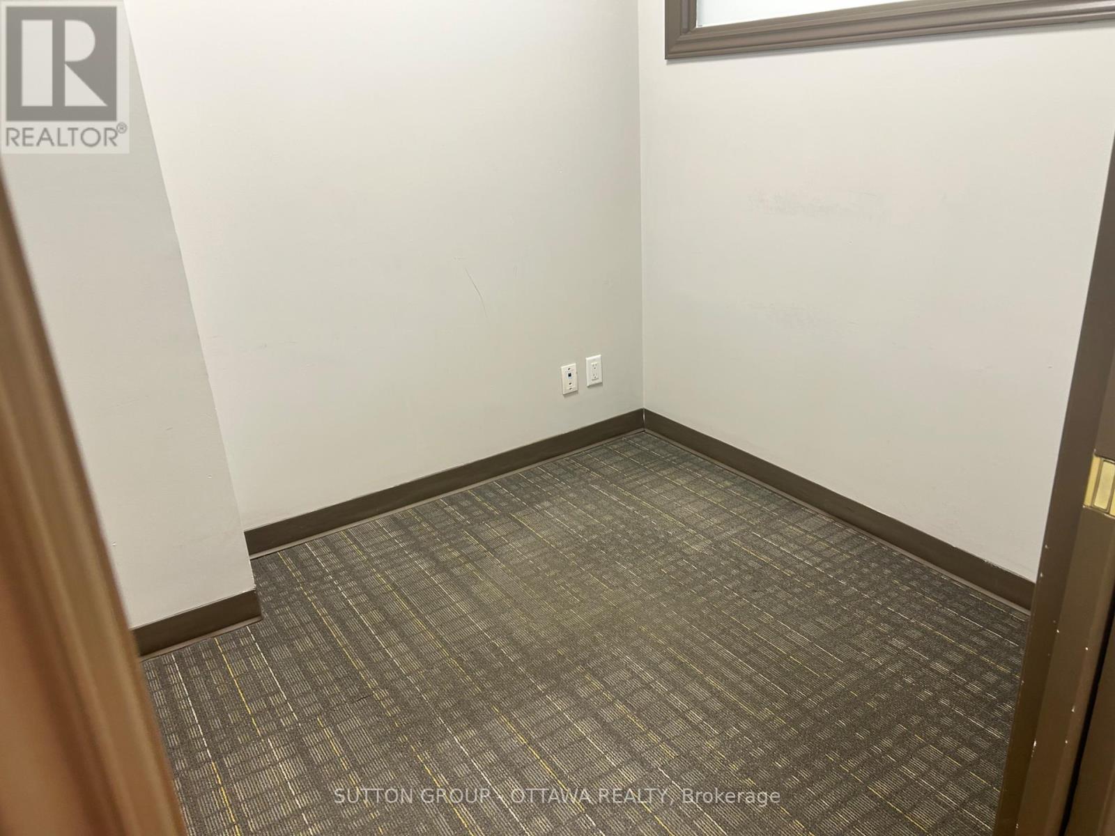 2421 St Joseph Boulevard W, Ottawa, Ontario  K1C 1A8 - Photo 13 - X12341143