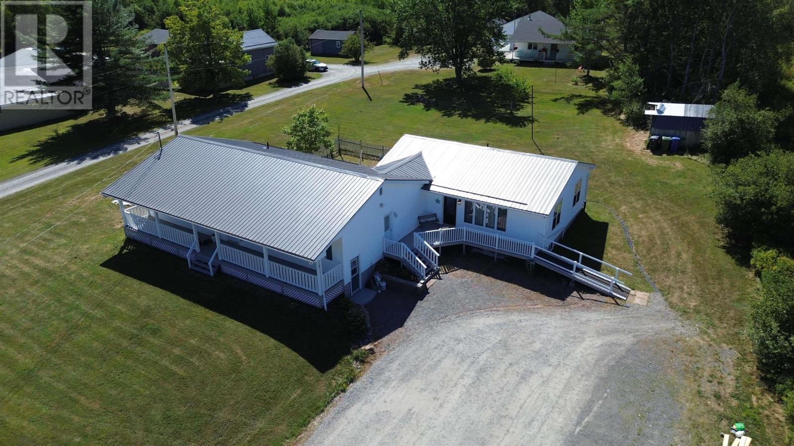 1066 Highway 2, Hilden, Nova Scotia  B0N 1C0 - Photo 1 - 202520135